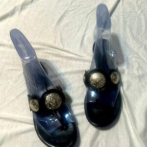 Via Spiga flat black leather sandals 8.5M in excellent condition